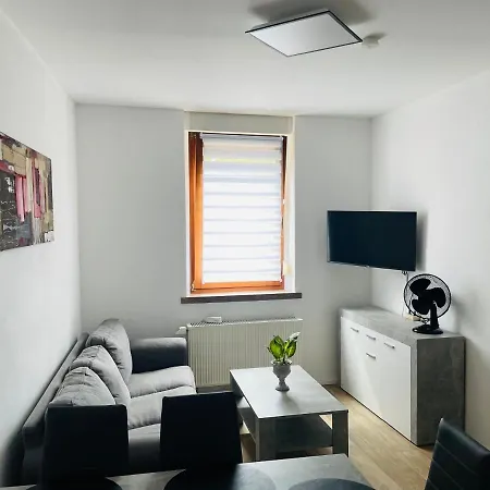 Anhalt Apartment *