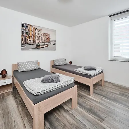 Apartment Anhalt *