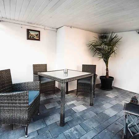 Anhalt Apartment