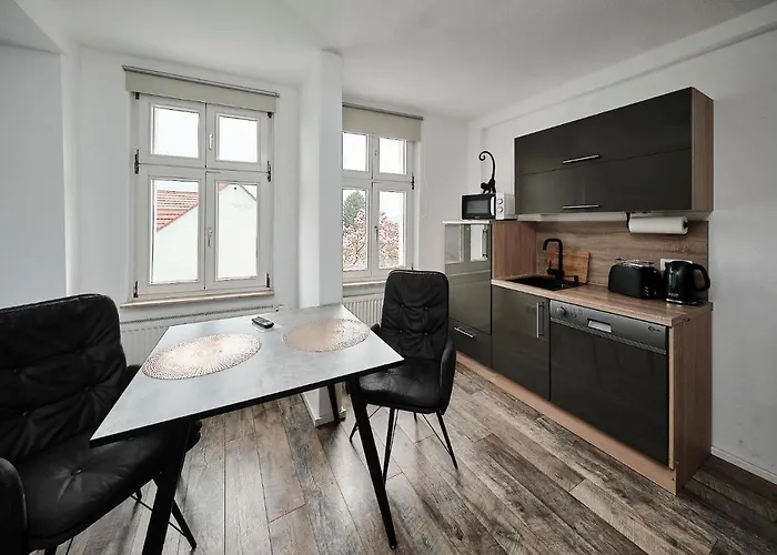 Anhalt Apartamento *